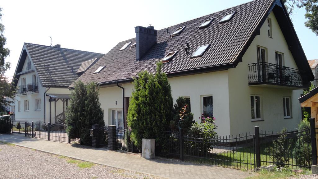 Dom Artusa Ustka Esterno foto